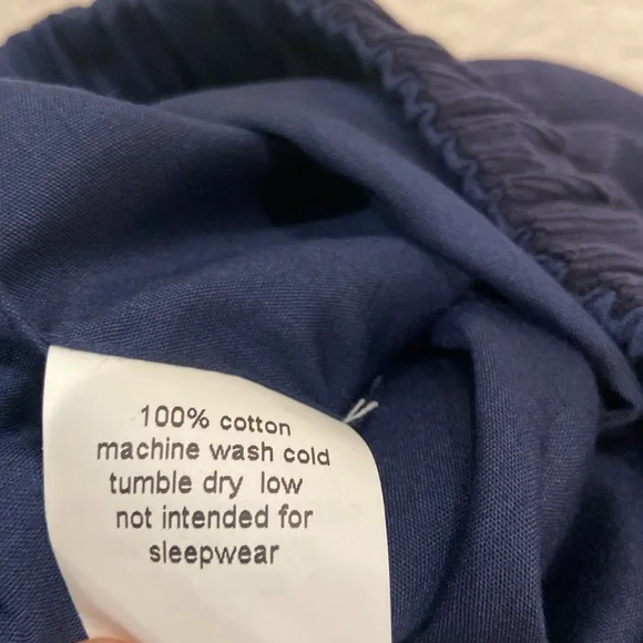 NWT Little English Navy Corduroy Scallop Shorts - Picture 5 of 5